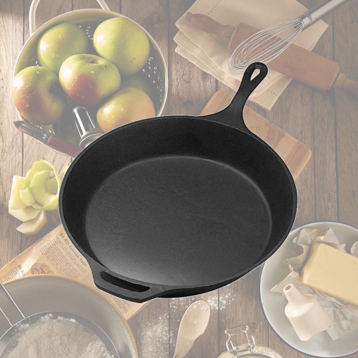 Picture of StarCrafts PS178 15 in. Pre-Seasoned Non-Stick Cast Iron Skillet, Black