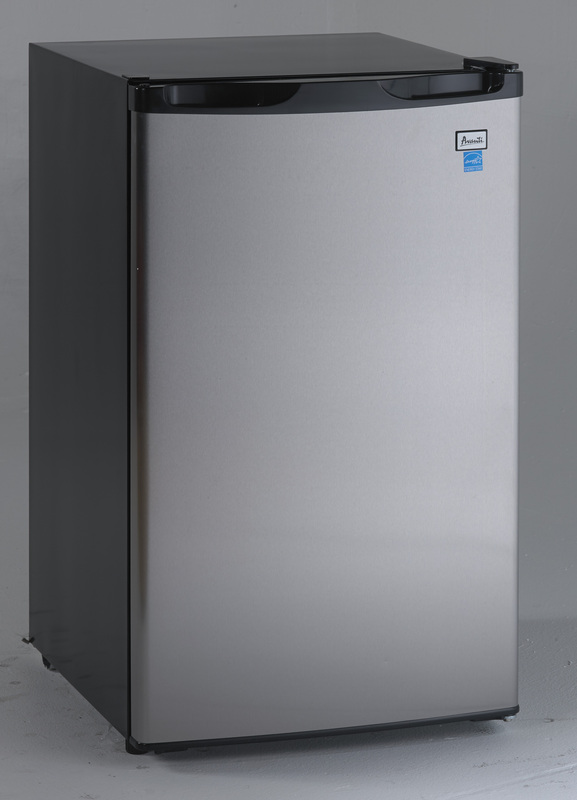 Rm4436ss 4.4 Cu. Ft. Black Counterhigh Refrigerator With Stainless Steel Door - 33 X 19.25 X 22 In.