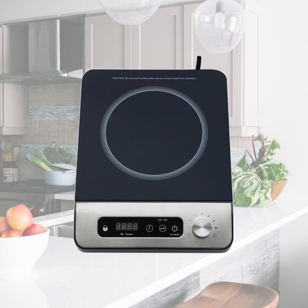 Picture of Sunpentown SR-1884SS 1650W Induction Cooktop with Control Knob- Black