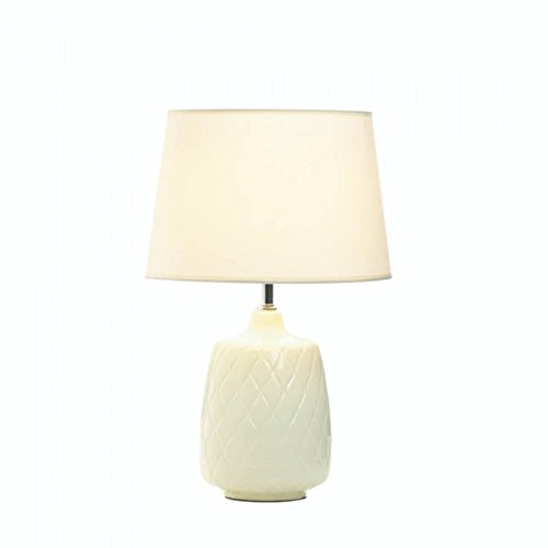 10018019 Quilted Diamonds Table Lamp