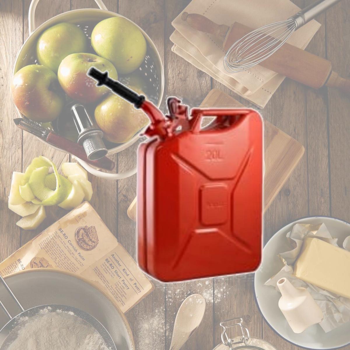 Picture of Wavian 3009 20 Liter Gas Can - Red