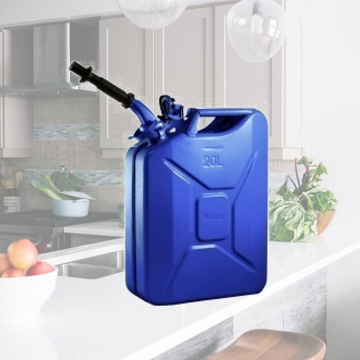 Picture of Wavian 3012 20 Liter Gas Can - Blue