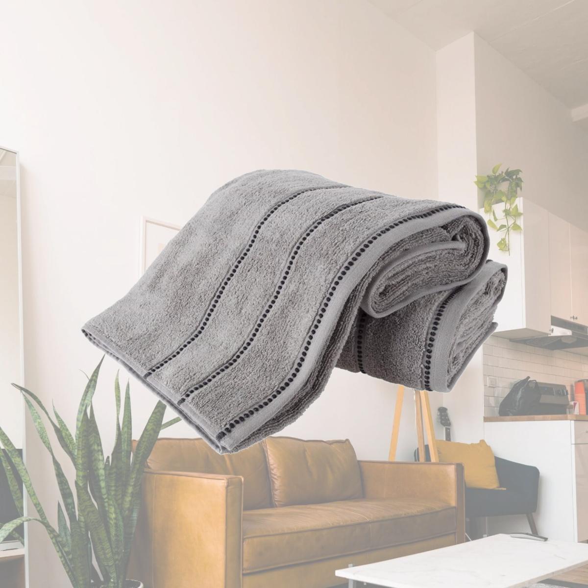 Picture of Bedford Home 67A-82696 Luxury Cotton Towel Set&#44; Silver & Black - 2 Piece