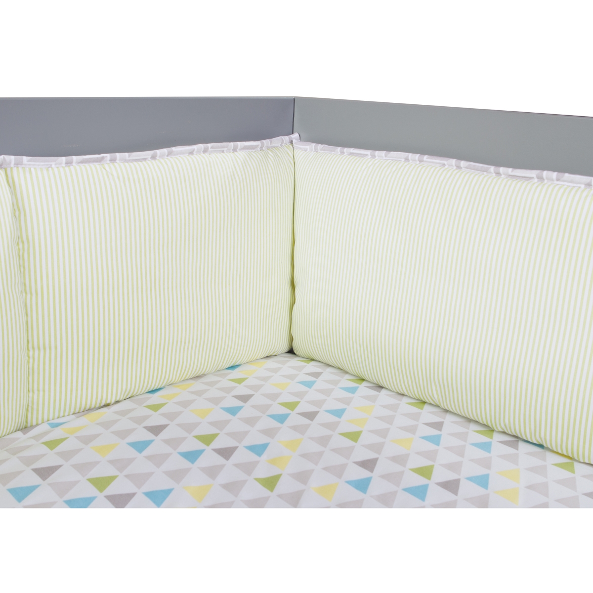 102105 Triangles Crib Bumpers