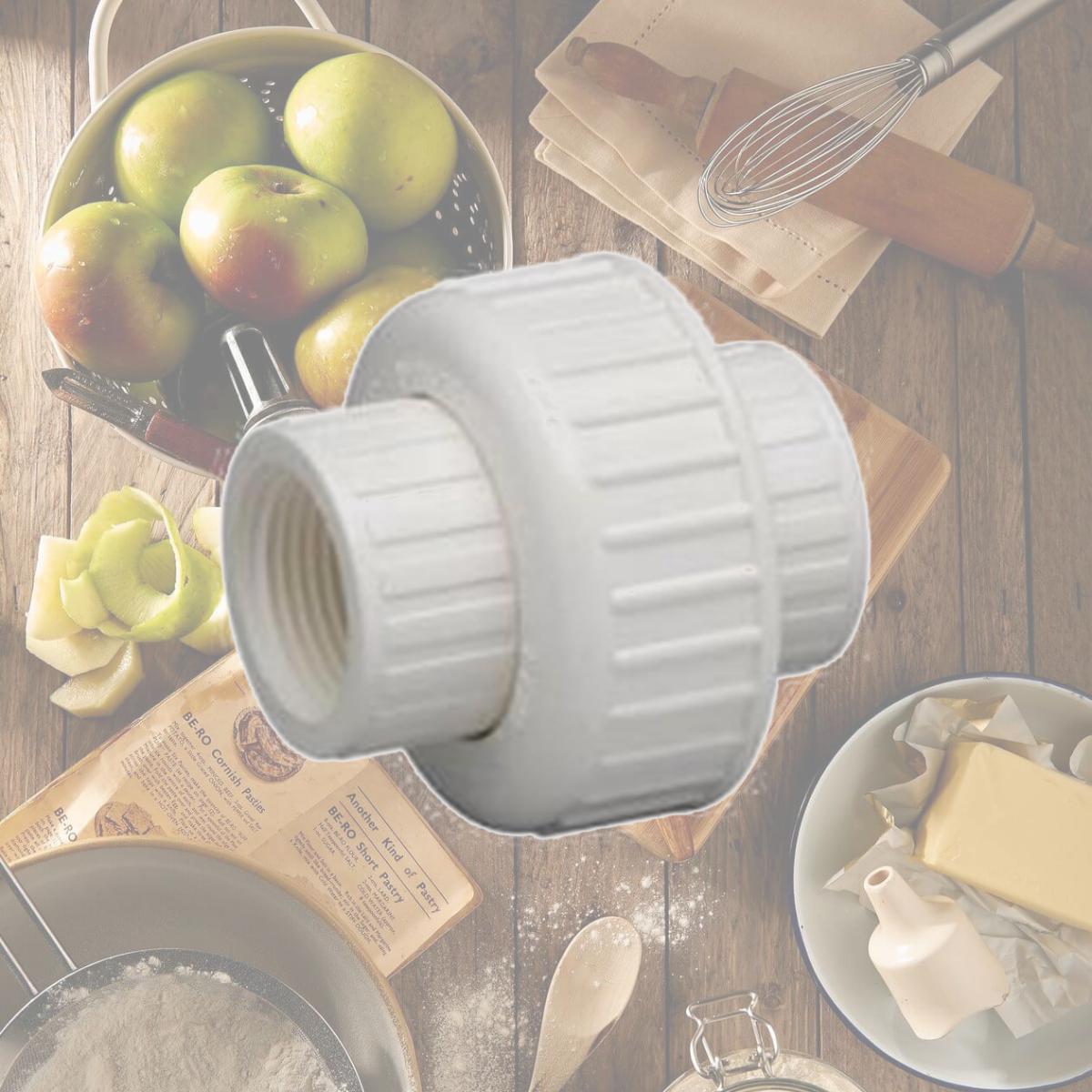 Picture of Homewerks Worldwide 206202 0.5 in. PVC Threaded Union