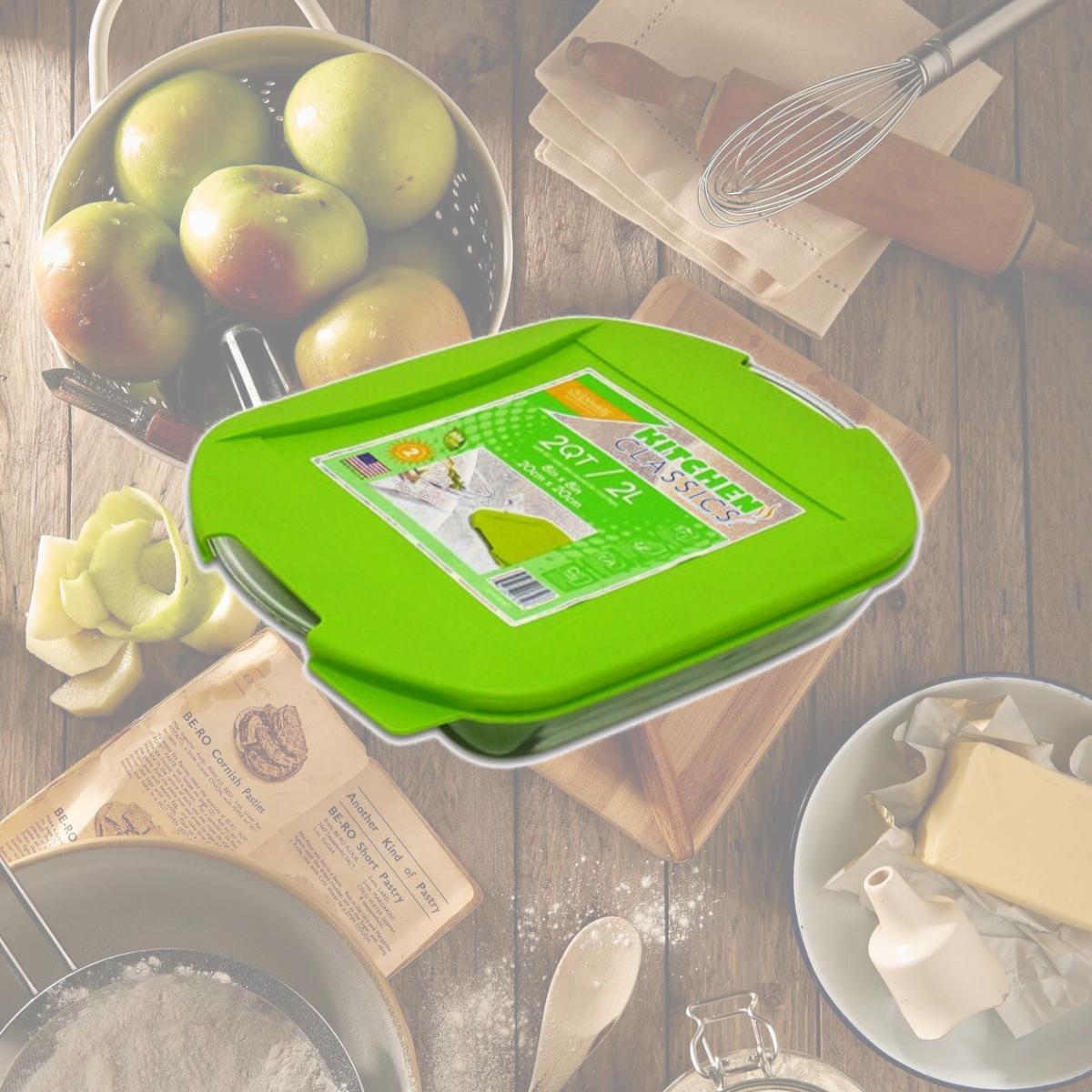Picture of Libra 240476 8 in. Square Bake Dish with Lid pack of 3