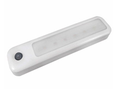 241820 95 Lumens Warm White Low Profile Motion Bar Light