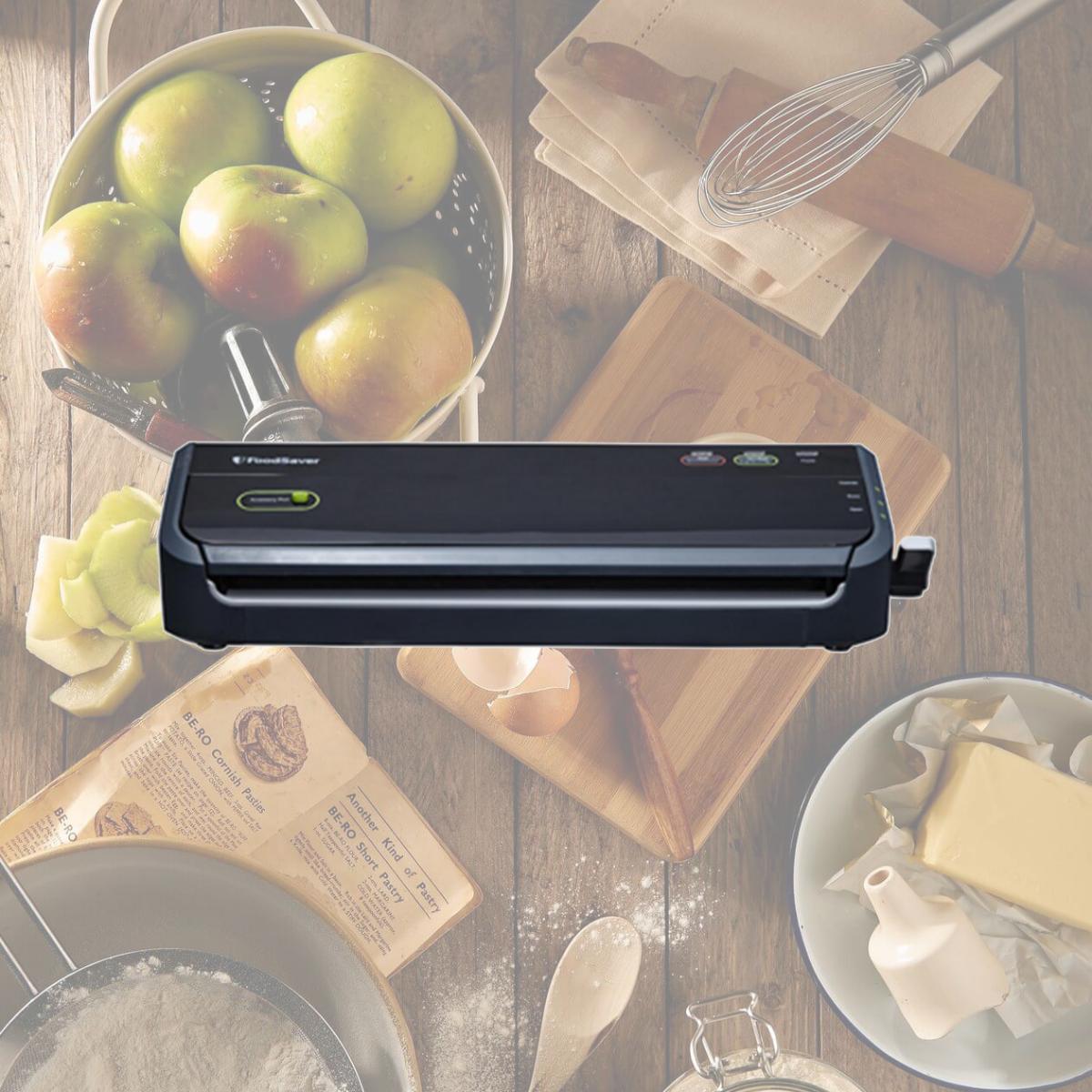 Picture of FoodSaver FM2000-000 Vacuum Sealer