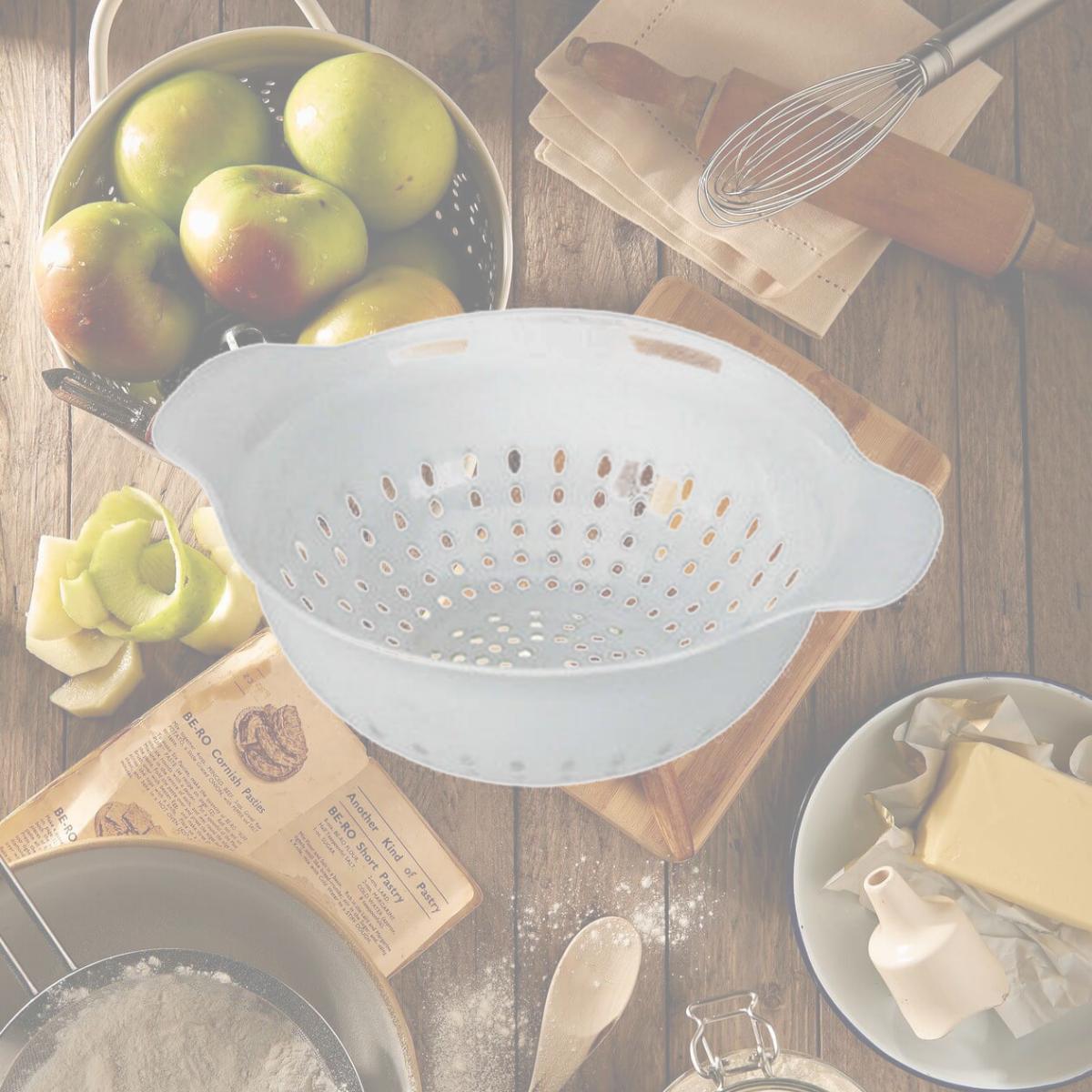 Picture of Bradshaw International 220781 6 QT Strainer, Colander