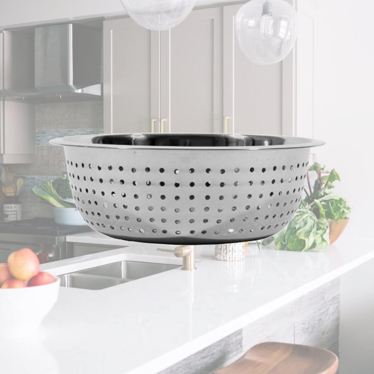 Picture of Town Food Service 31815 15 in. Stainless Steel Large Hole Chinese Style Colander