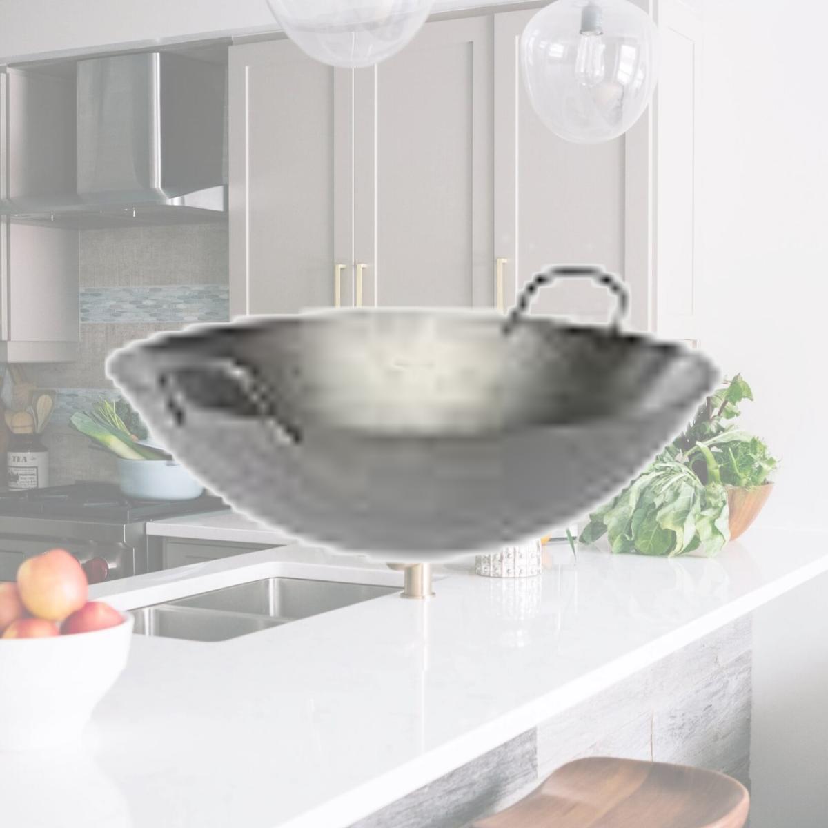 Picture of Town Food Service 34714 14 in. Steel Hand Hammered Cantonese Wok