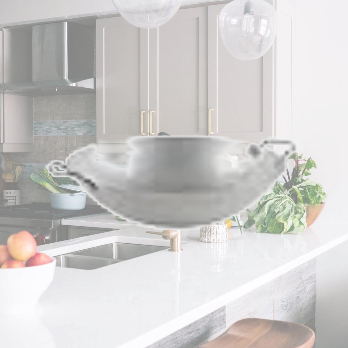 Picture of Town Food Service 34718 18 in. Hand Made Cantonese Wok