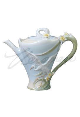 Veronese Design Ap20282aa Mini Teapot Egret With Stem Handle & Daffodills - White