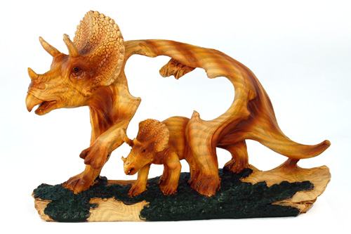 Mmd-202 12 In. Triceratop Woodlike Carving