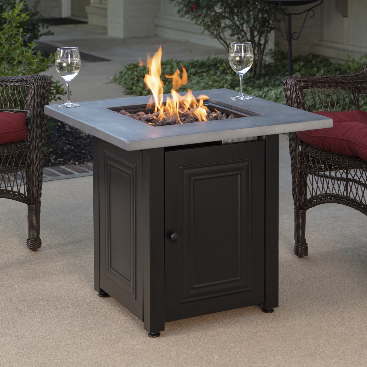 Gad15410m 28 X 28 X 25 In. The Wakefield Outdoor Lp Fire Pit - Grey & Black
