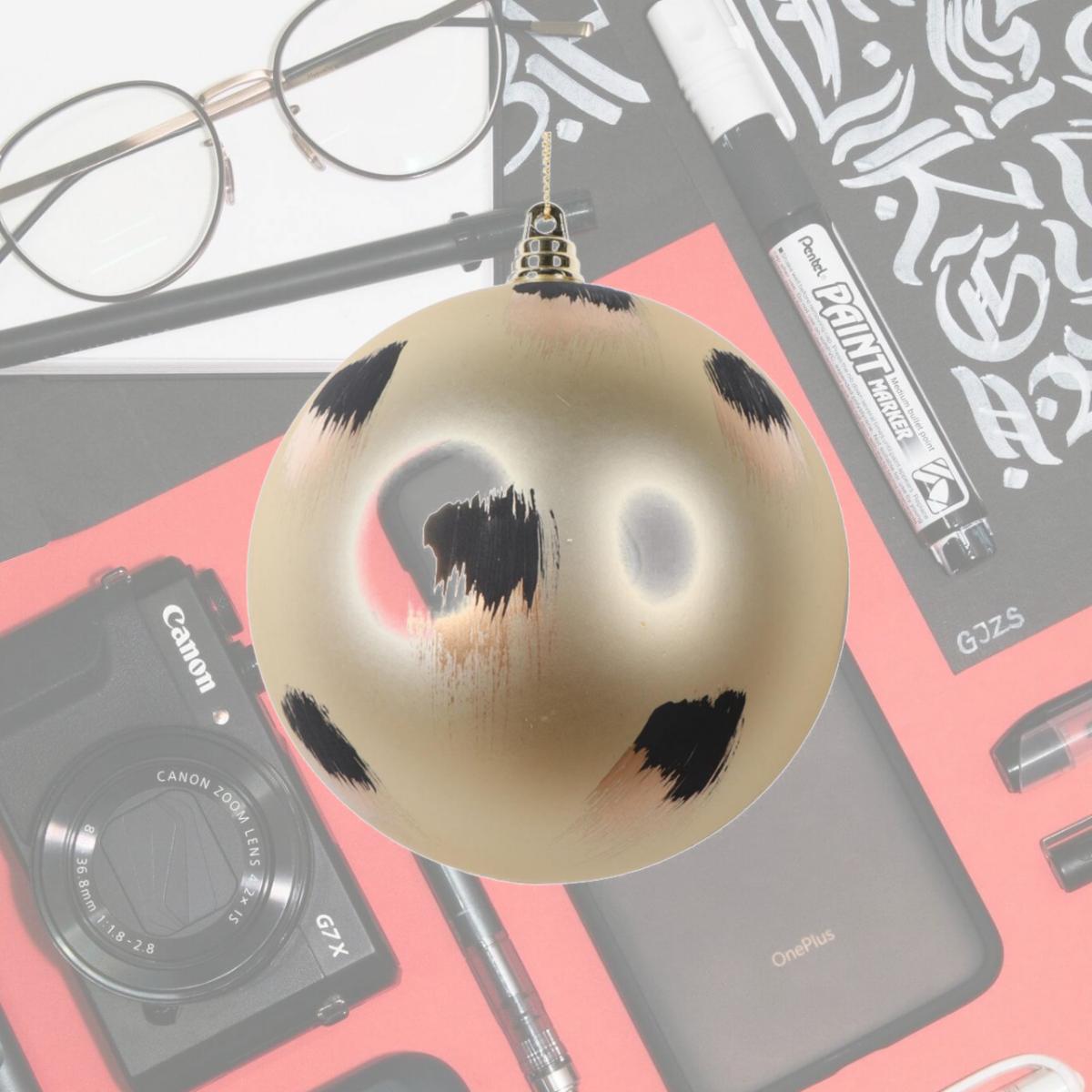 Picture of Vickerman MT220938 4.75 in. Brush Strokes Ball Ornament, Champagne - 4 per Bag