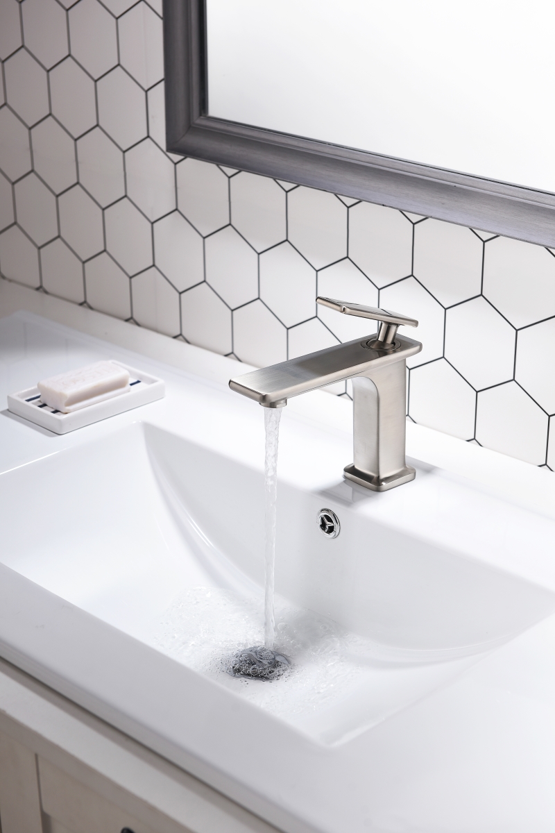 F40043bn Bathroom Vessel Faucet, Brush Nickel - 6.3 X 7.4 X 2.1 In.