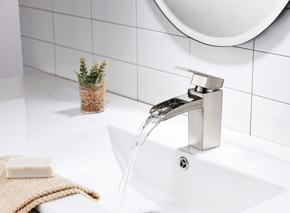 F40301bn 6 In. Bathroom Vessel Faucet, Brushed Nickel - 5.9 X 6.8 X 1.9 In.