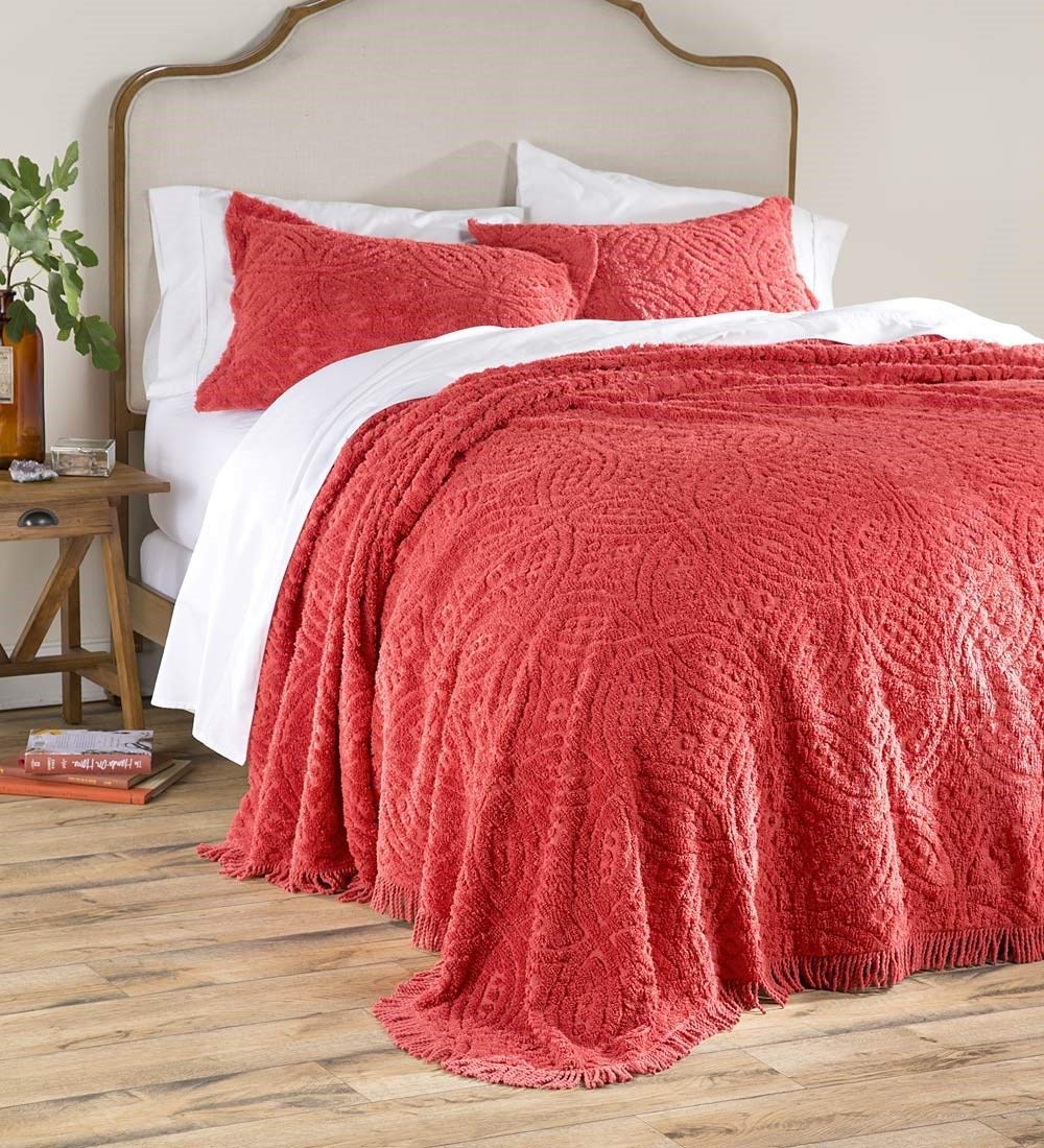 20721801bsp-bur Wedding Ring Chenille Bedspread, Red - Twin Size