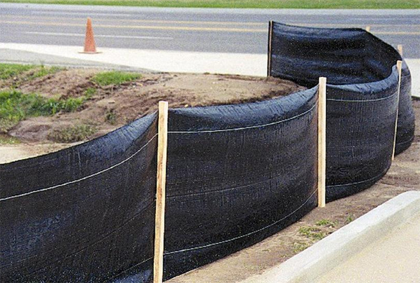 79274 Fence Silt Fence With Stake - 36 In. X 100 Ft.