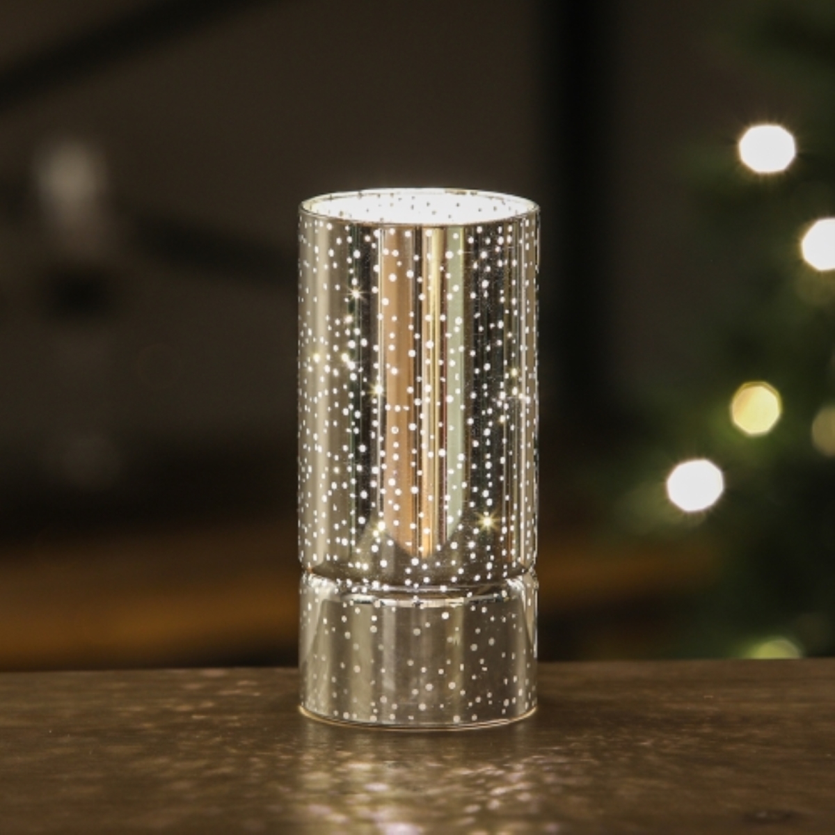 Luxen Home Whdl380 Silver Galaxy Led Lantern - Silver