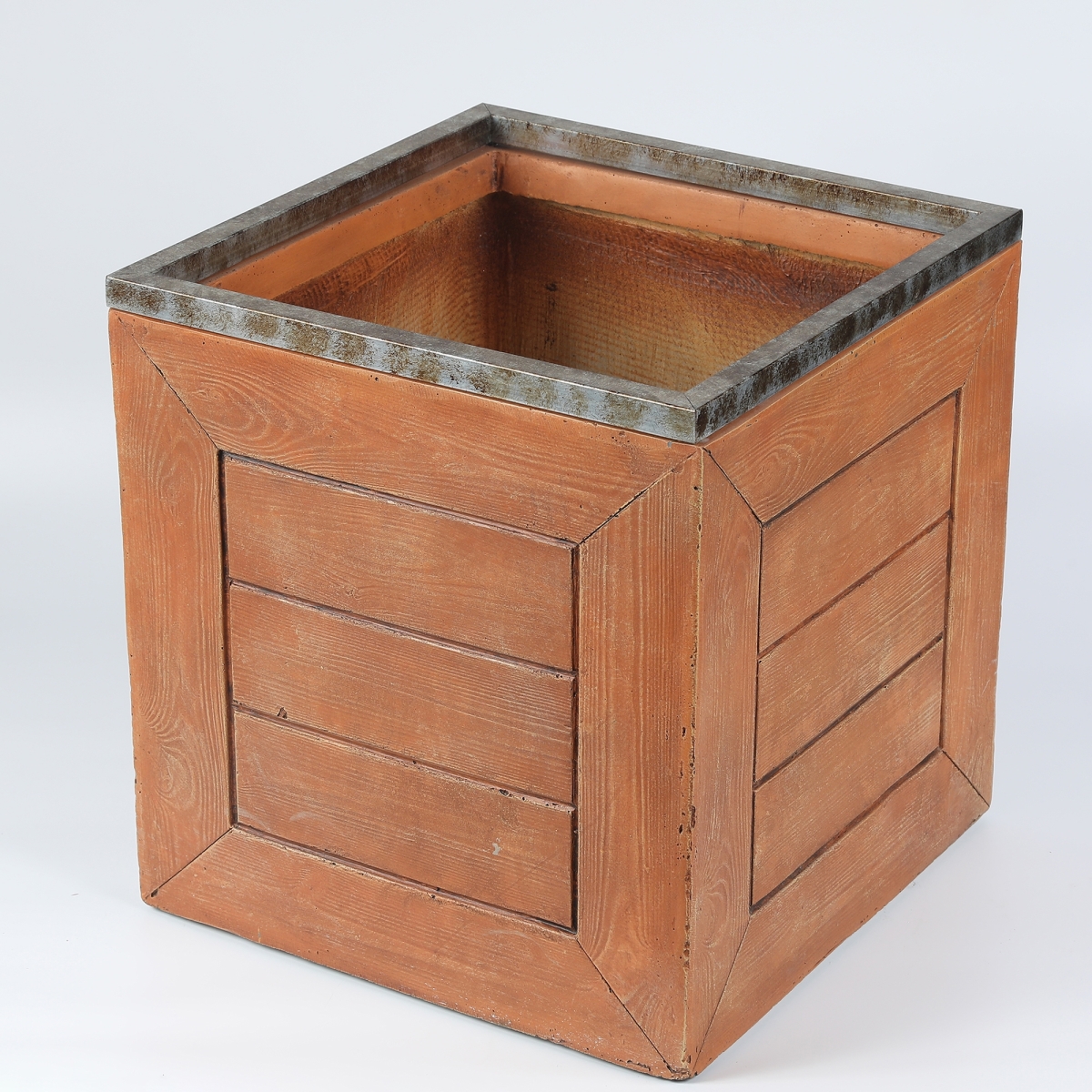 Whpl715 16.5 In. Square Mgo Fiberclay Crate Style Planter