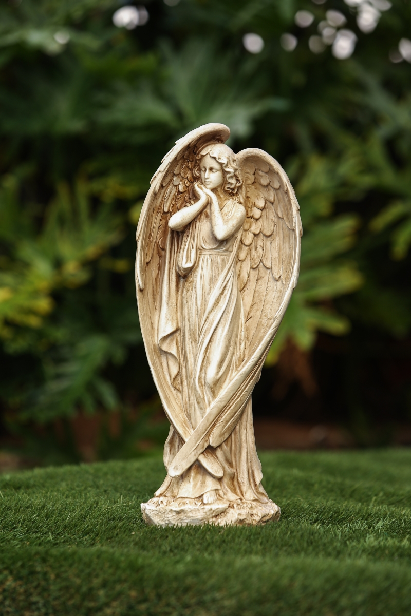 Wh017 Tranquil Angel With Wings Garden Statue, White