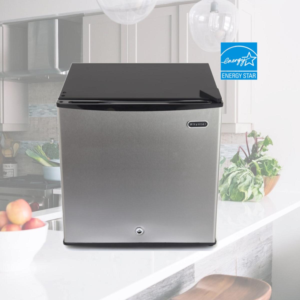 Picture of Whynter CUF-112SS 1.1 cu. ft. Energy Star Upright Freezer with Lock