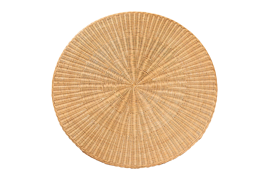 Picture of Bali & Pari 193271491544 30.30 x 41.70 x 41.70 in. Tyrone 5 Piece Round Wicker Table Rattan Dining Set with Scallop Edge & 4 Side Chair, Light Honey
