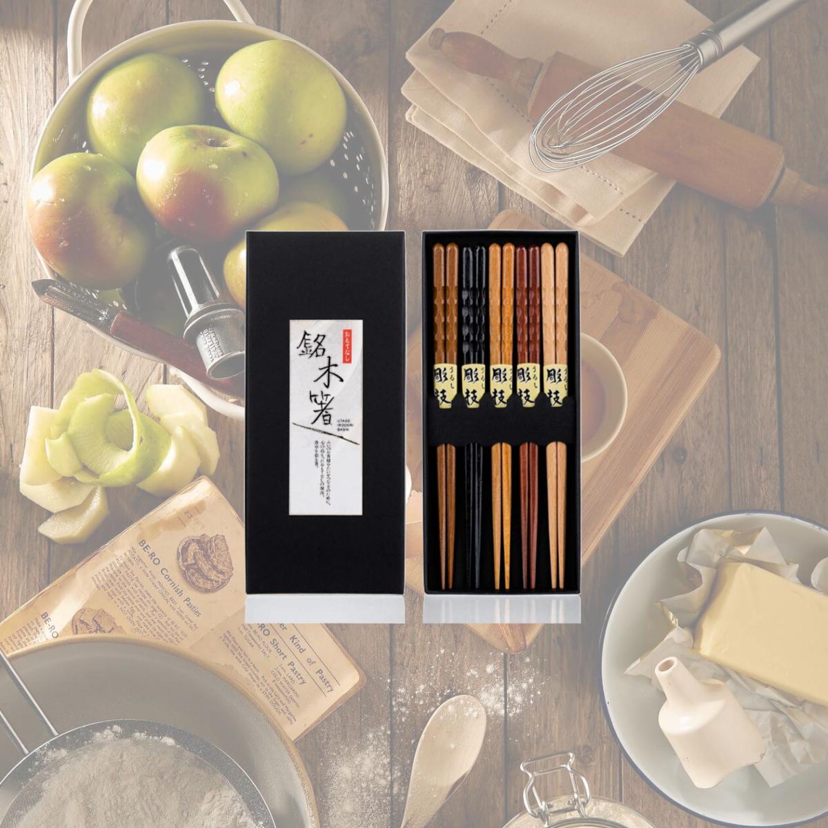 Picture of Heim Concept 5PCCS-039 Organic Fancy Hardwood Japanese Reusable Wood Chopsticks - Pair of 5