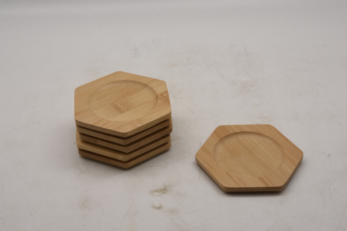 Picture of Heim Concept HC-CO01611BS6 Hexagon Bamboo Coaster, Brown - Set of 6