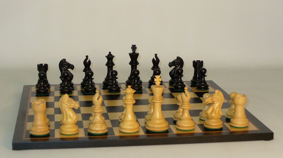 37bpro-bbm Black Pro On Black & Birdseye Maple Chess Board