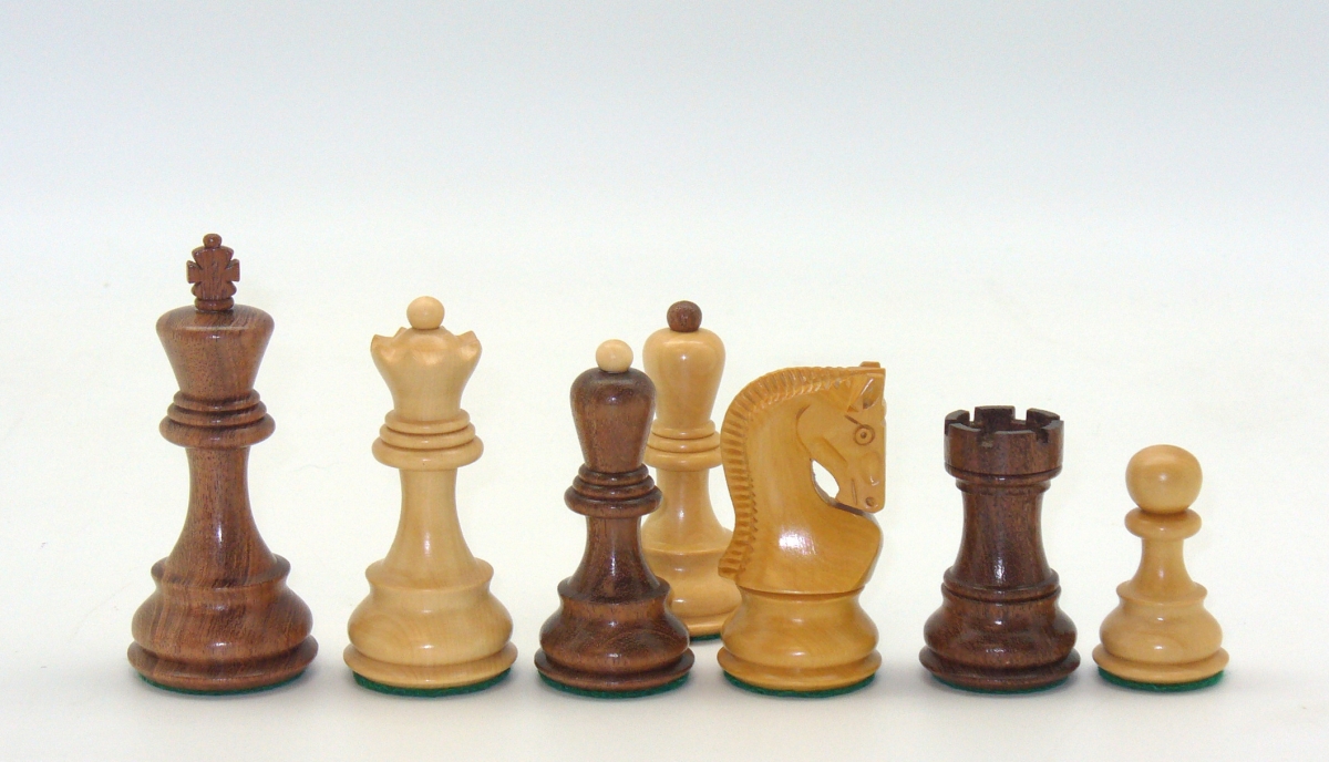 37ko Kikkerwood & Natural Boxwood Old Russian Double Weighted Chessmen