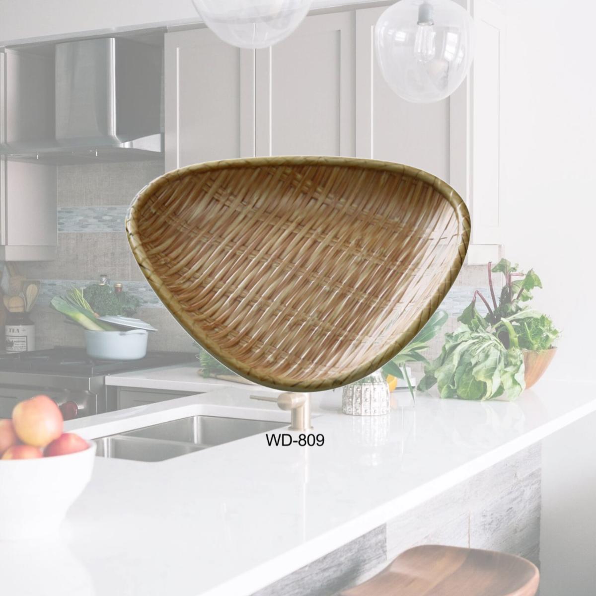 Picture of Yanco WD-809 1 in. Triangular Plate, Bamboo Look Finish - Pack of 24