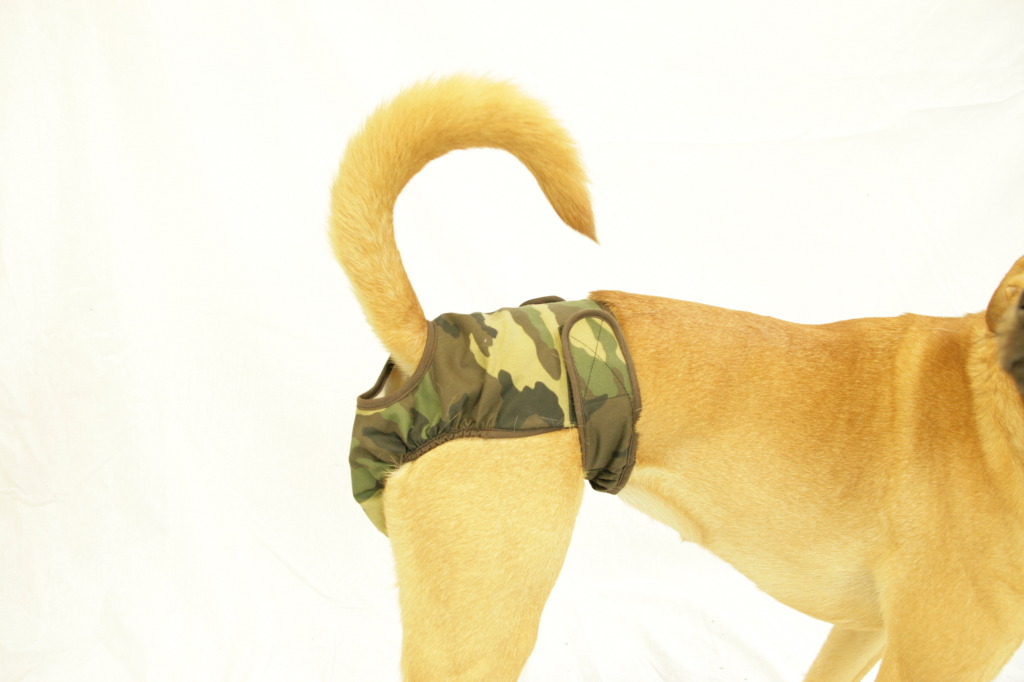 41102cmf Washable Female Dog Diaper, Camo - Fits Toy