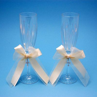 Beverly Clark 38LIT Grace Champagne Toasting Wedding Flutes in Ivory
