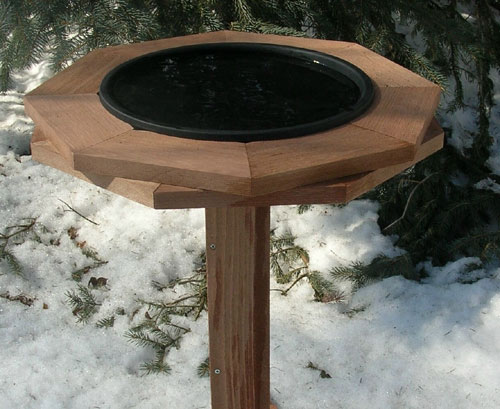 Looker Pan Heated Bird Bath Black