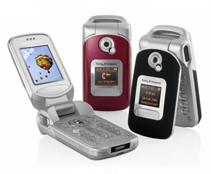 SONY ERICSSON Z530I Triband Unlocked Cell Phone in Silver