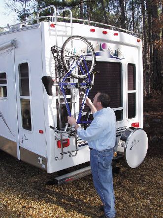 Masterbuilt HBCDL HITCH-HAUL Big Bend Ladder Mount... by MasterBuilt