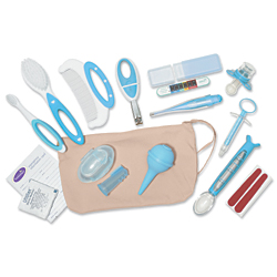 Summer Infant 04520 DELUXE BABYS ESSENTIAL HEALTHCARE & GROOMING KIT baby gifts