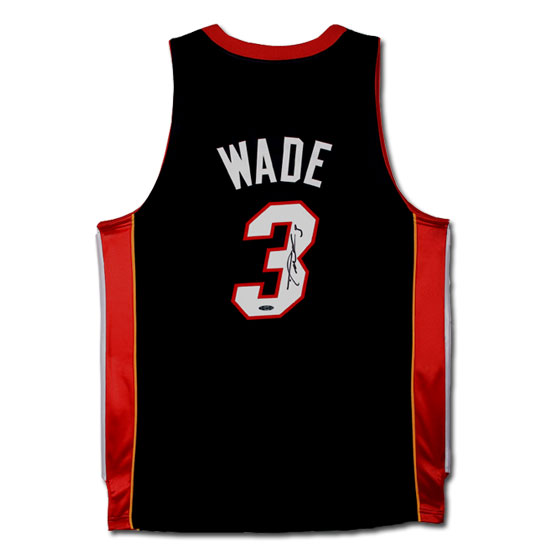 Upper Deck Dwyane Wade Autographed Miami Heat Away/Black Jersey (UDA) 46932