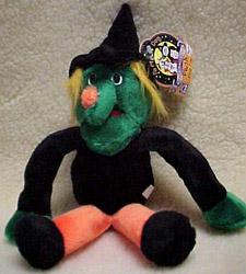HALLOWEEN PLUSH WITCH 17 INCH