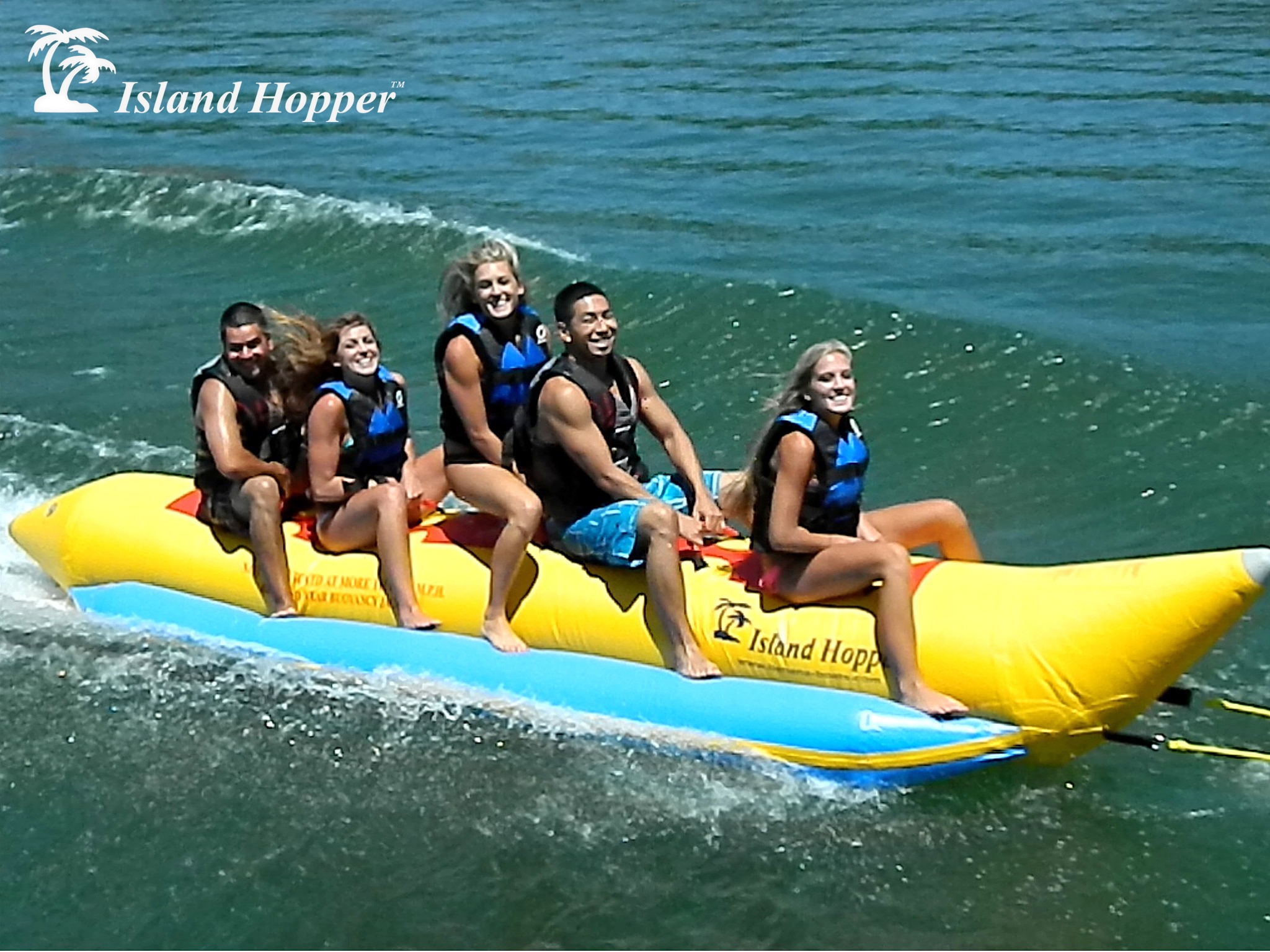 Aqua Sports 4205 5 Passenger 17 Feet Inline Seats Island Hopper Recreational Banana Water Sled