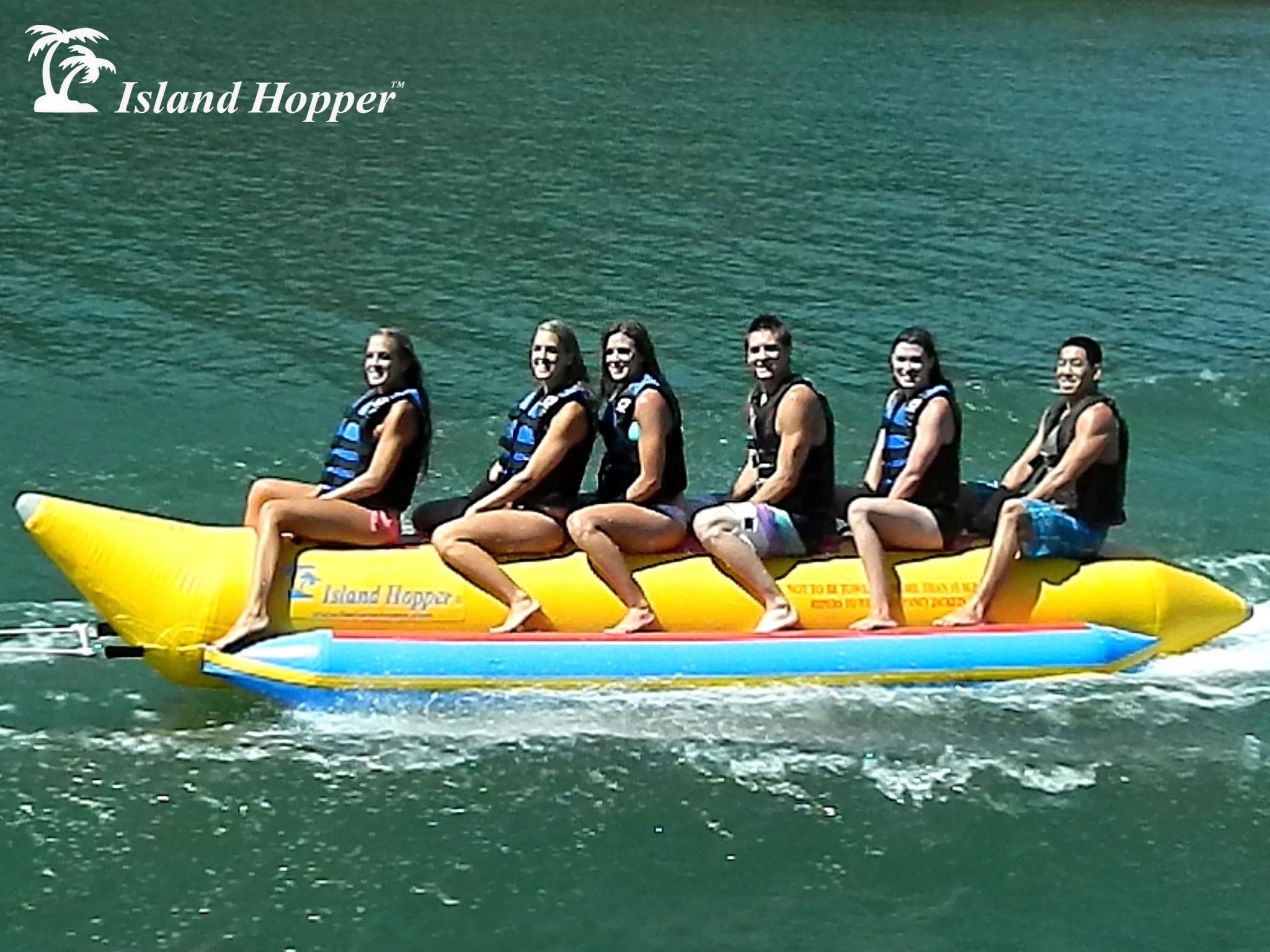 Aqua Sports PVC6INLINE 6 Passenger 19 Feet Inline Seats Island Hopper Commercial Banana Water Sled