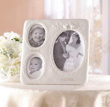 WEDDING PHOTO FRAME