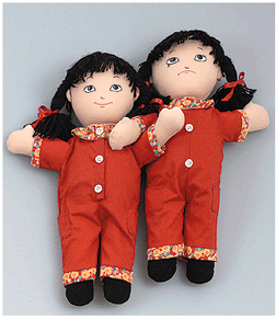 Dolls House - FANNYS PLAY HOUSE FPH767 TURN-ME-AROUND EXPRESSION DOLL S HISPANIC GIRL
