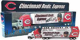 Cincinnati Reds Ken Griffey Jr. White Rose '00 TeamMate by Casey
