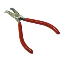 Cables To Go 38003 4.5in BENT NOSE PLIERS