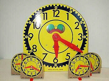 J-209042 Original Judy Clock With 24 Mini Teaching Clocks