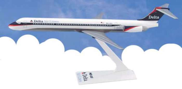 Daron Worldwide Trading LP3021 MD-80 Delta 1 200 by Daron Worldwide Trading
